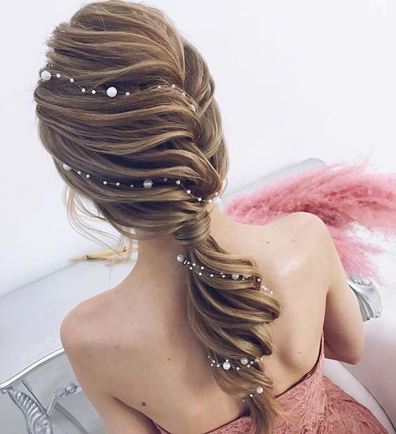 Stunning Ponytail with Pearls