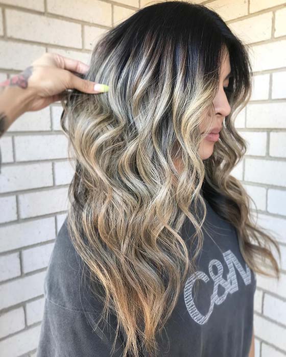 21 Chic Examples of Black Hair with Blonde Highlights - crazyforus