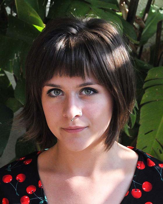 23 Trendy Ways To Wear Short Hair With Bangs Stayglam