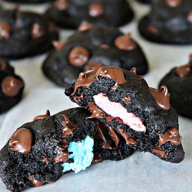 Gender Reveal Chocolate Cookies