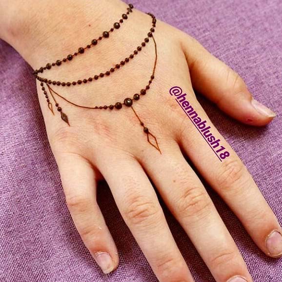 Bracelet Henna Design