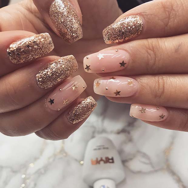 Gold nail online ideas