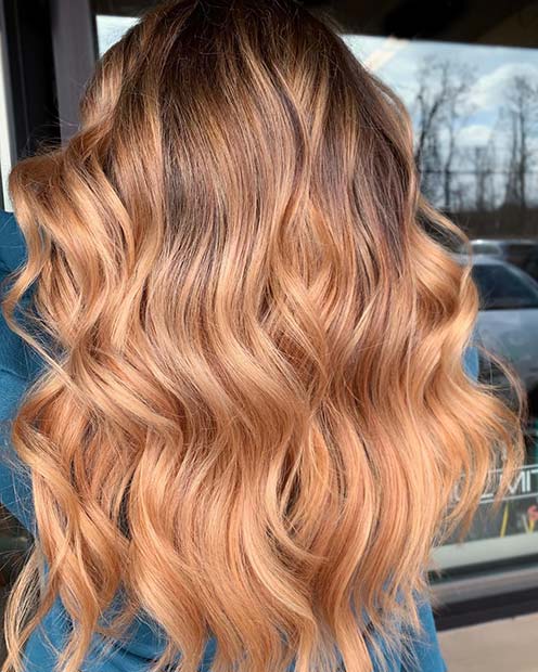 light strawberry blonde hair with blonde highlights