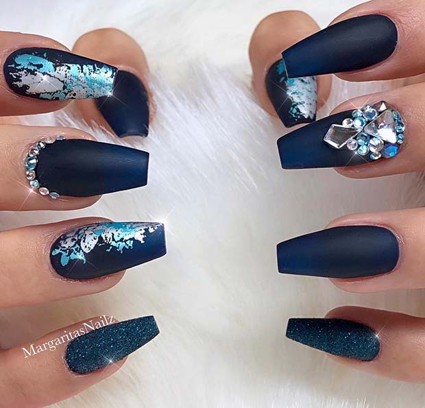 Trendy Dark Blue Nails