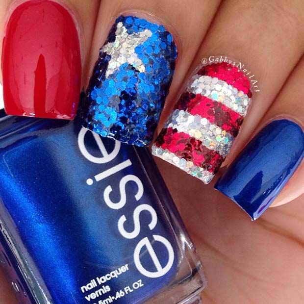 Glittery 4th of July Nails