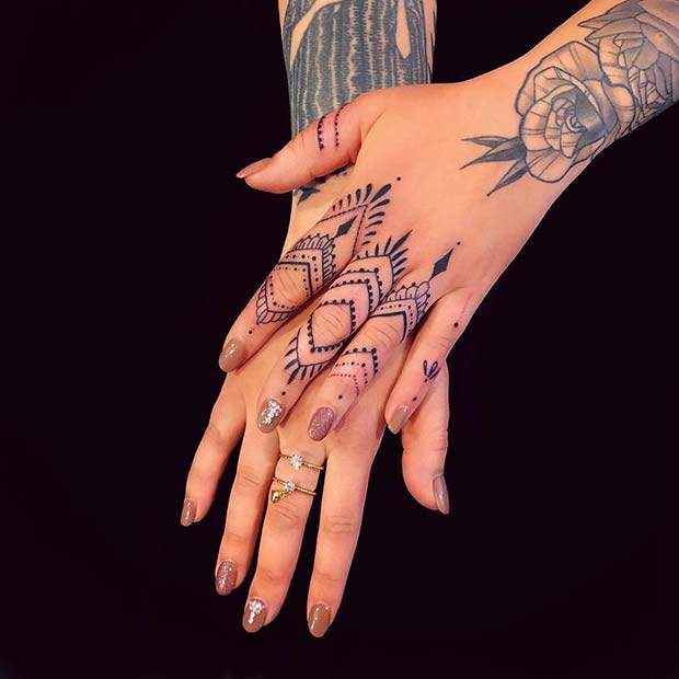 Gwan Soon Lee Tattoos & Piercings - Henna style floral hand and finger  tattoo | Facebook