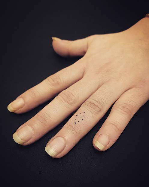 25 Best Finger Tattoos for Men and Women 2023  The Trend Spotter