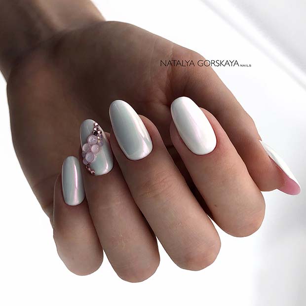 Simple and Elegant Nail Design