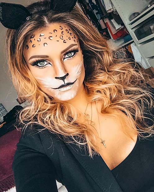 Cat Makeup with Leopard Print