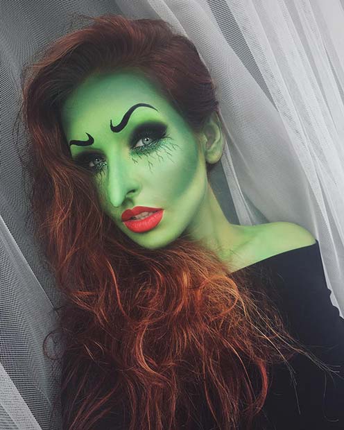 Classic Halloween Witch Makeup