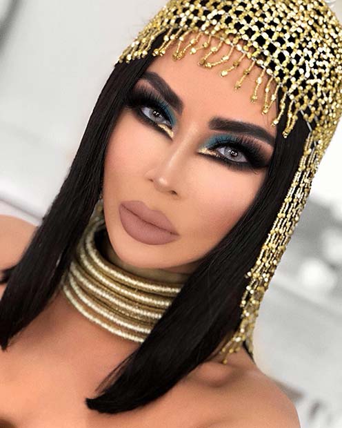 Gorgeous Cleopatra Makeup