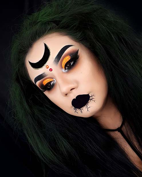 Simple Witch Makeup with a Mystical Moon