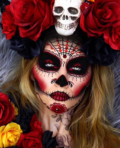 Scary and Stunning Makeup Idea for Halloween 