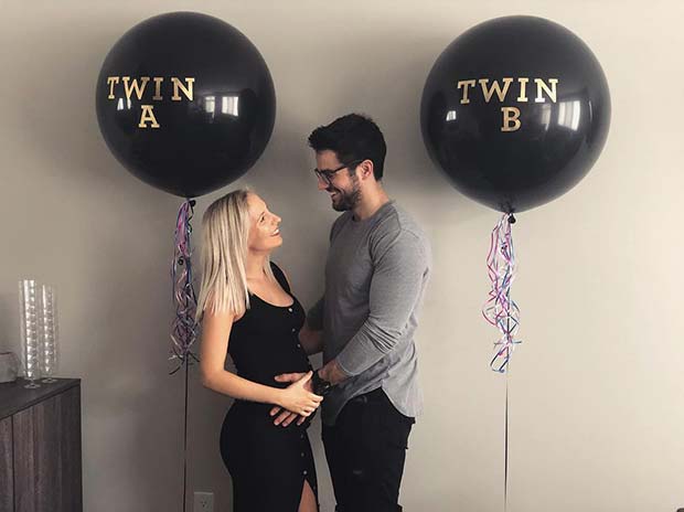 Twin A and B Balloons
