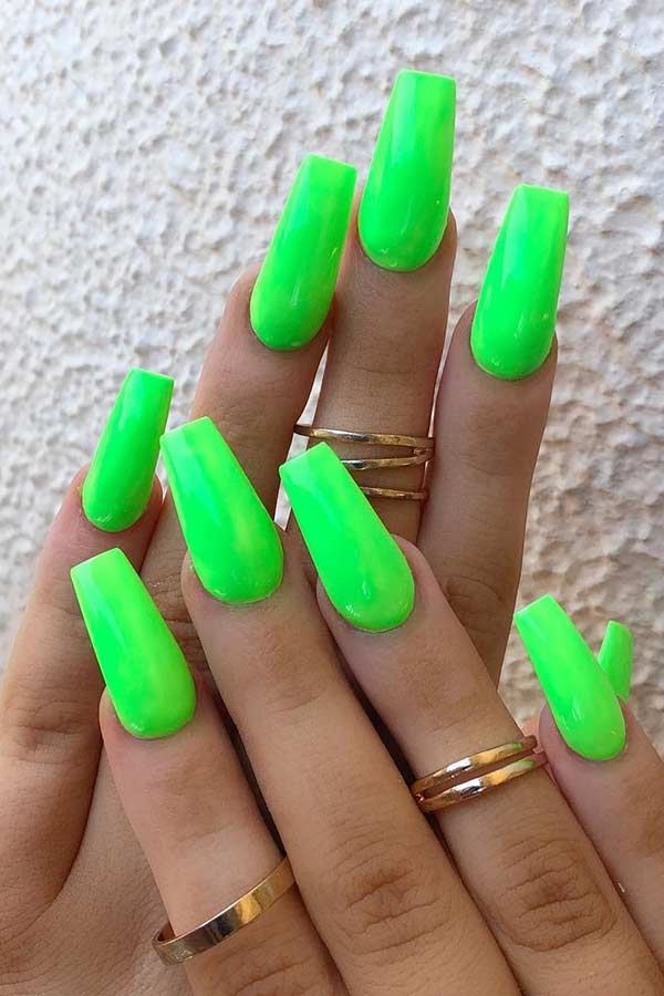 43 Neon Green Nails To Inspire Your Summer Manicure StayGlam   Simple Neon Green Nails 