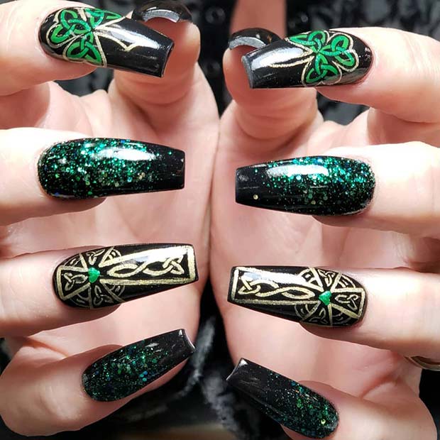 Beautiful Celtic Nail Design