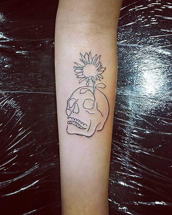 Edgy Skull and Sunflower