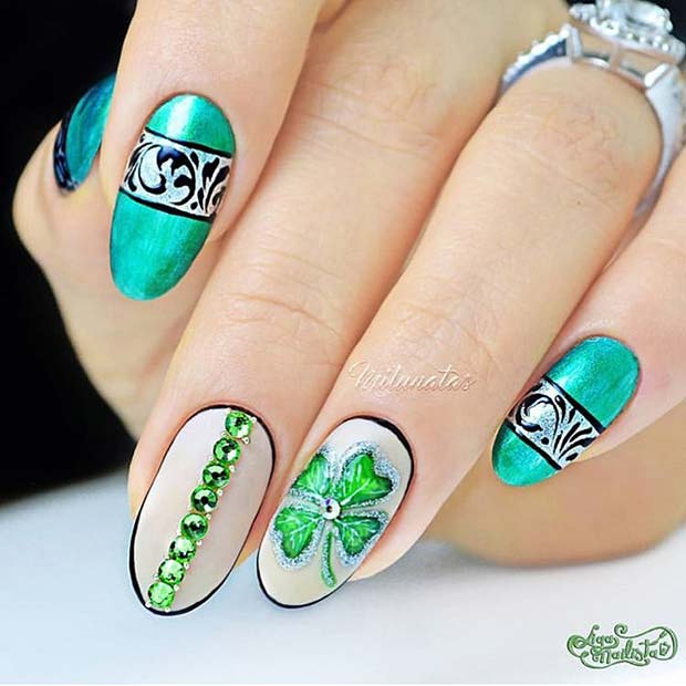 Stunning St Patrick's Day Nails