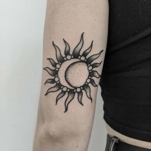 63 Most Beautiful Sun and Moon Tattoo Ideas - StayGlam