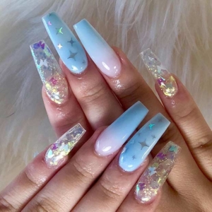 43 Stunning Ways to Wear Baby Blue Nails - StayGlam - StayGlam