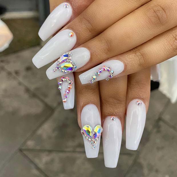 23 White Nail Designs That Are Always Trendy - Stayglam - Stayglam