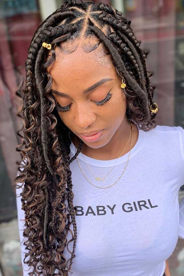 Triangle Braids and Locs with Curls