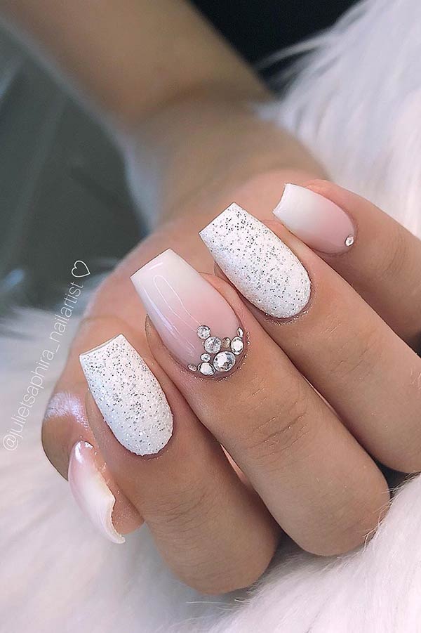 white and silver nails design