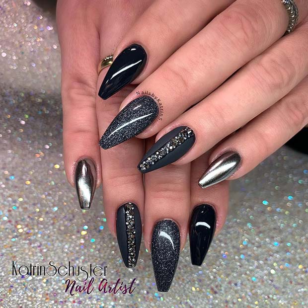 Black and Grey Coffin Nails