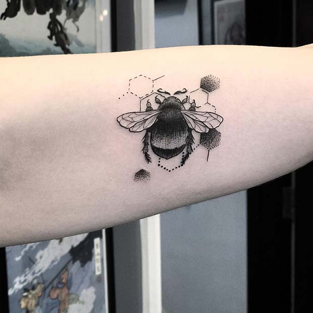 41 Cute Bumble Bee Tattoo Ideas for Girls - StayGlam
