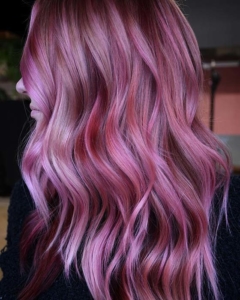 21 Chic Ways to Wear Pink Highlights This Season - StayGlam