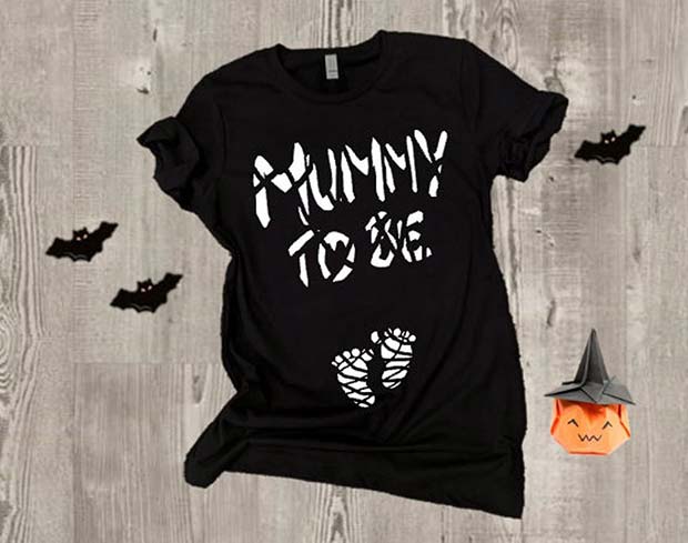 Mummy To Be Halloween T-Shirt