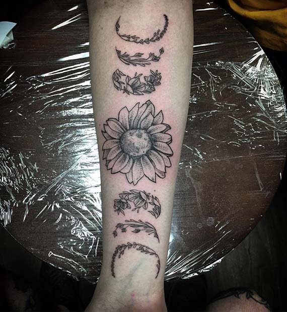 Tattoo uploaded by Neri Gersaint  Moon cycle  Tattoodo