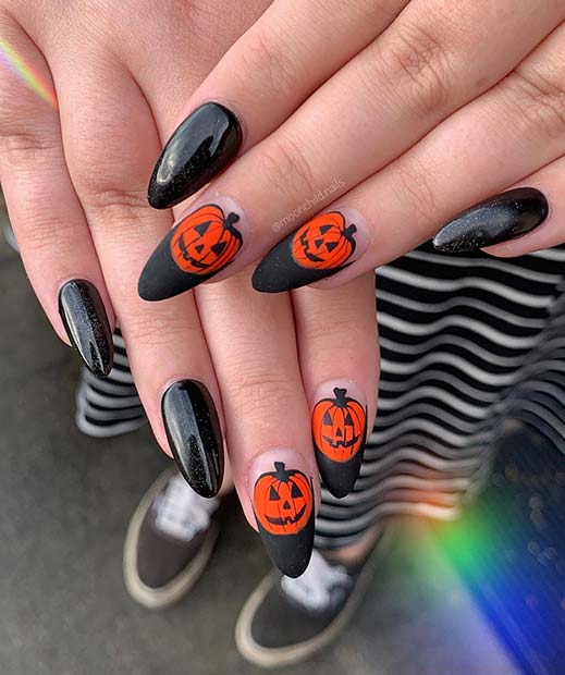 Classic Pumpkin Nail Art