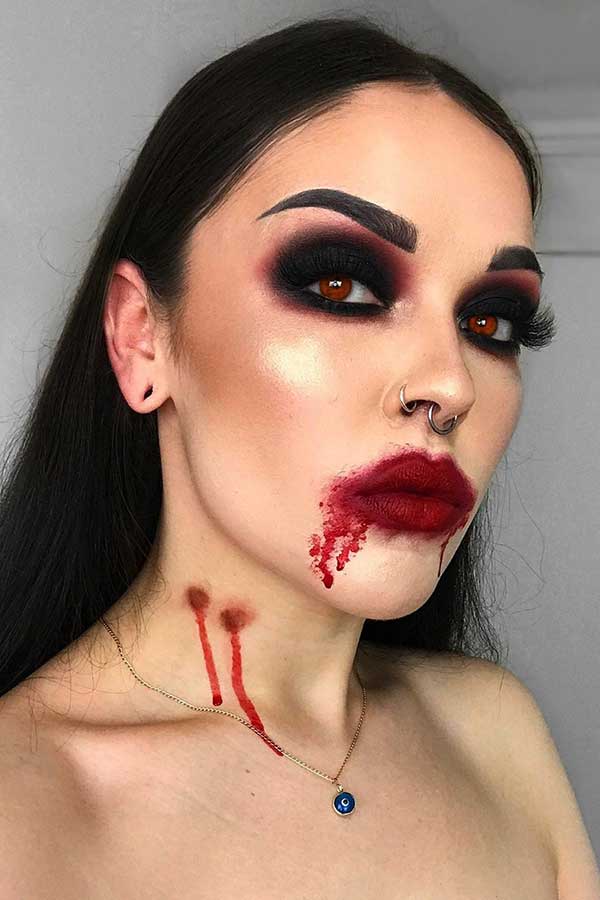 Easy Vampire Makeup Idea