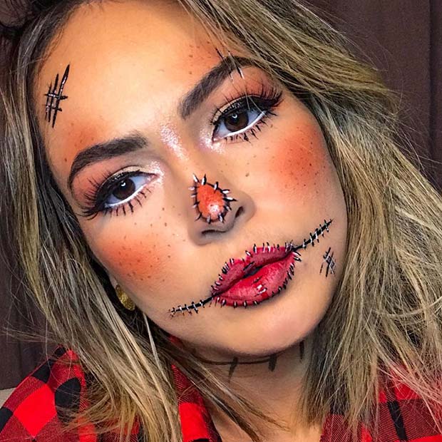 Pretty Scarecrow Makeup Idea for Women