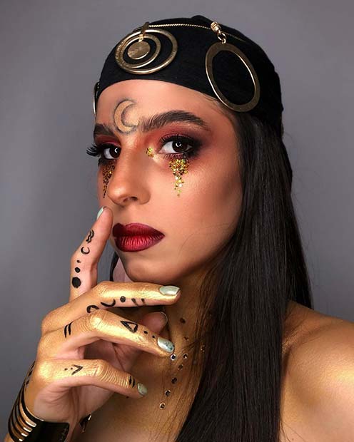 Glam and Gold Witchy Fortune Teller