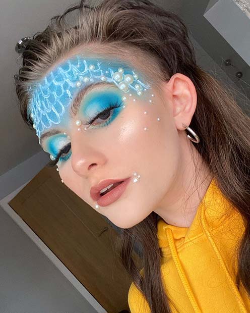 Pretty Blue Makeup with Pearls