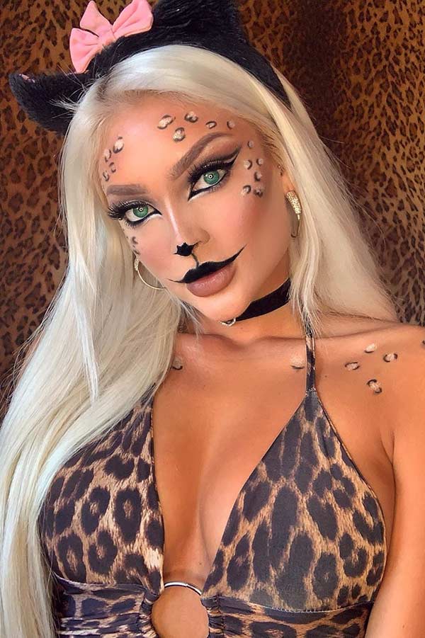 Sexy Leopard Halloween Makeup Idea