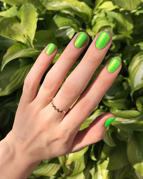 Vibrant Lime Green Neon Nails