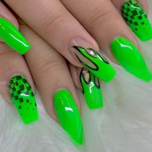 43 Neon Green Nails to Inspire Your Summer Manicure - StayGlam - StayGlam