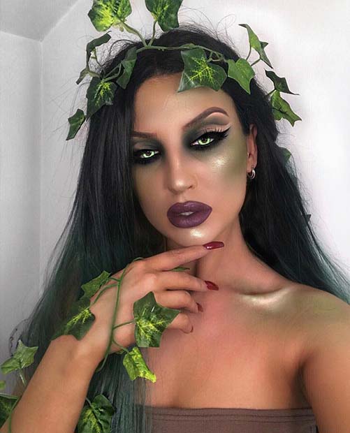 Poison Ivy Halloween Makeup and Costume