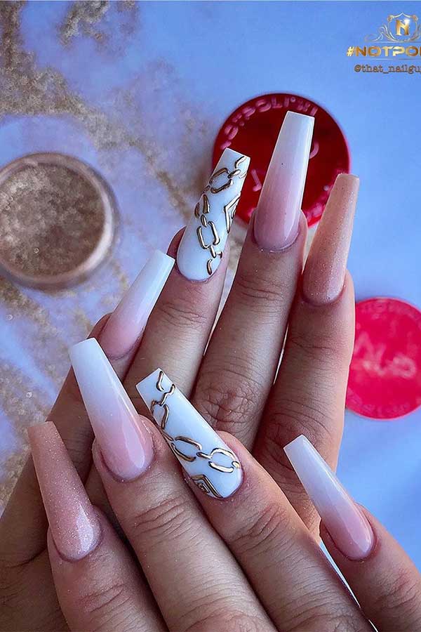 23 Best White and Gold Nails To Try Yourself - StayGlam