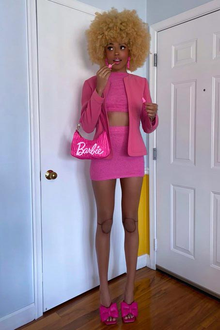 Easy Barbie Halloween Costume Idea for Women